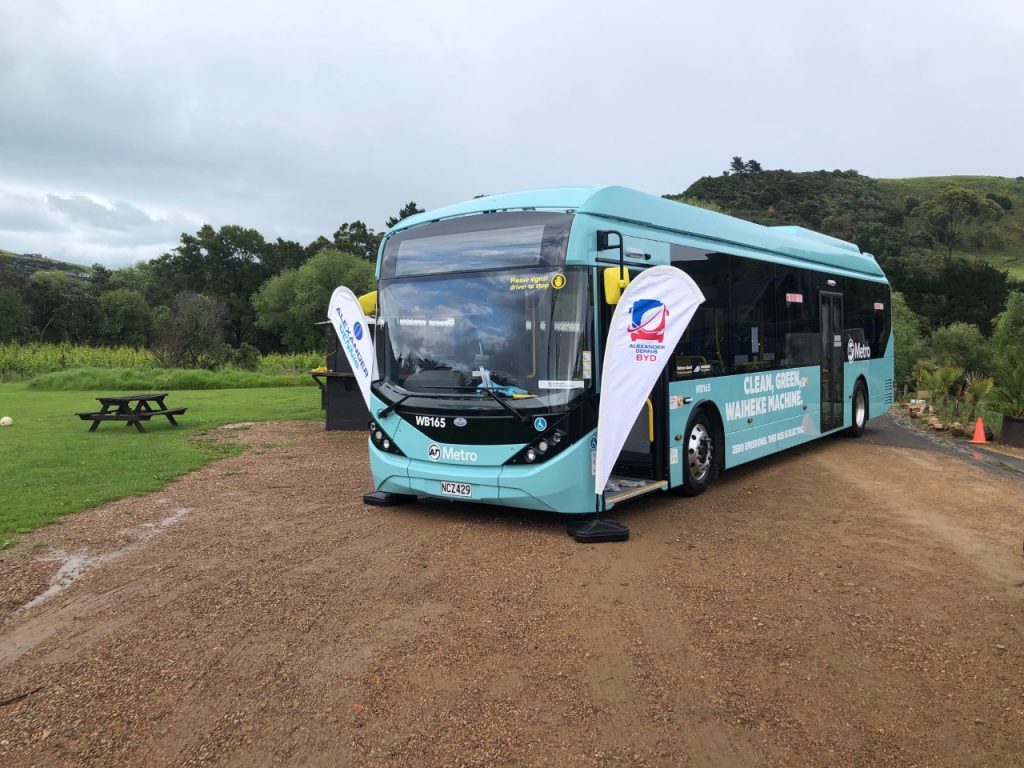 BYD entrega primeira frota de ônibus elétricos da Nova Zelândia