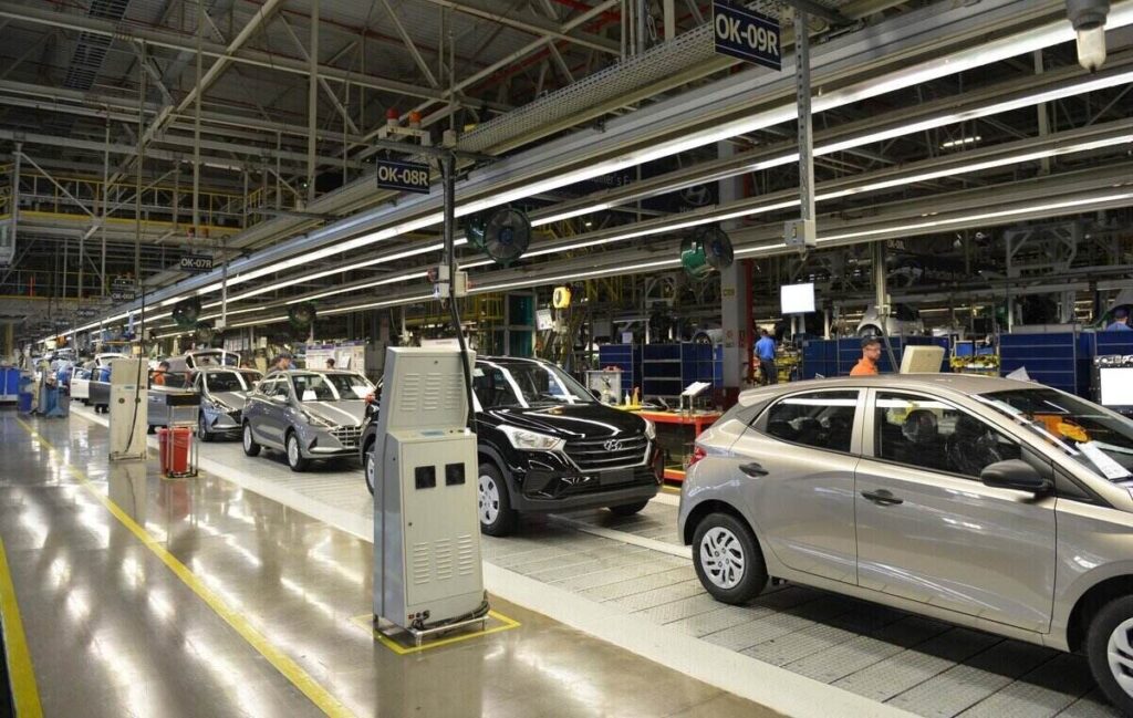 Hyundai retoma produção, mas apenas com um turno