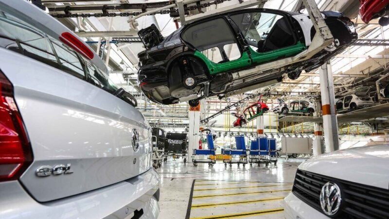 VW Taubaté vai suspender produção de novo por falta de peças