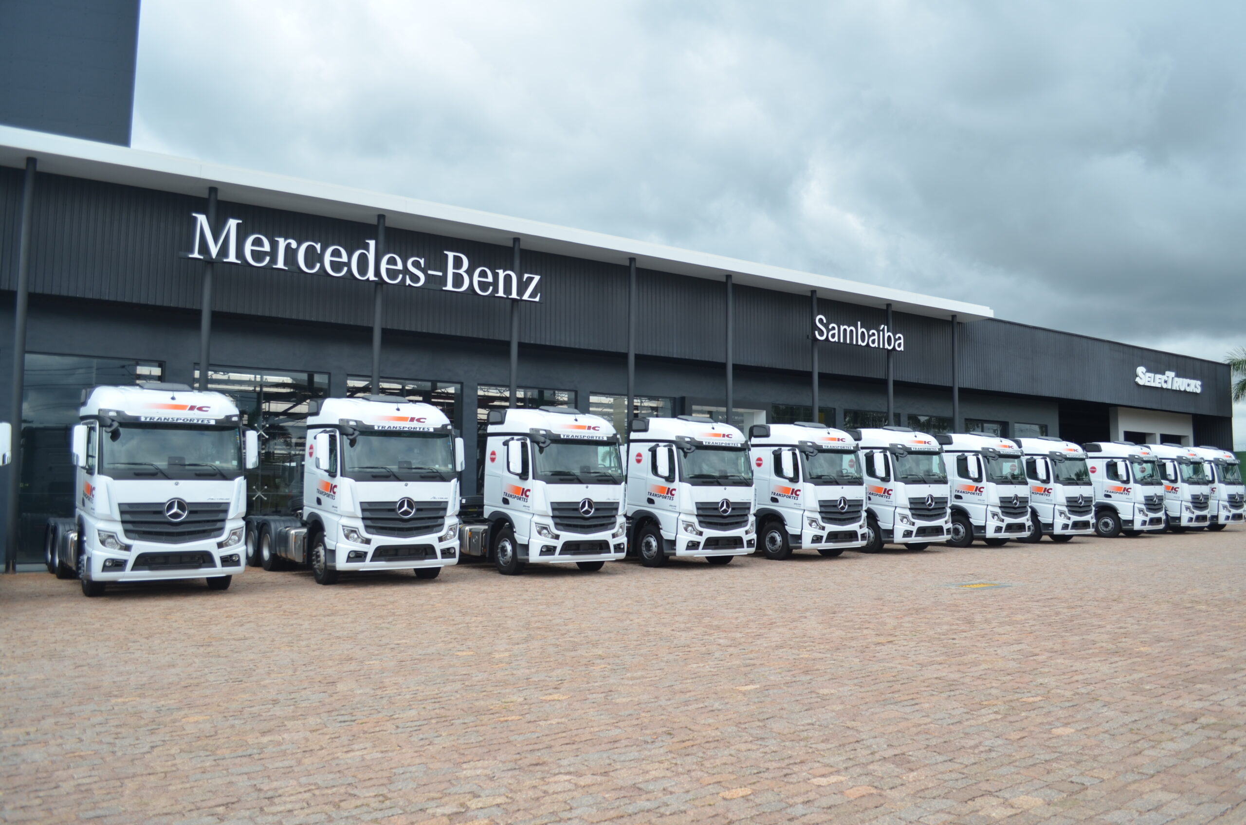 IC Transportes adquire 30 caminhões Mercedes-Benz Novo Actros para transporte de combustíveis