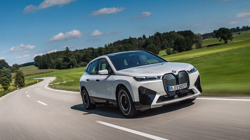 Elétrico BMW iX já está em pré-venda com autonomia de até 630km