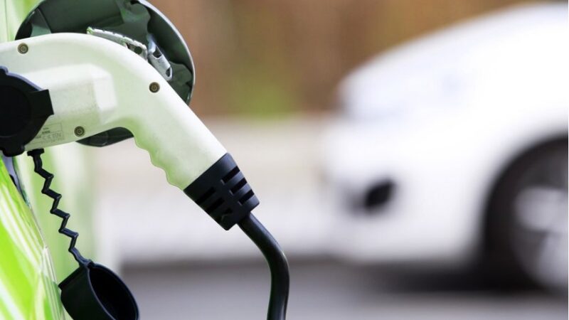 Carro elétrico pode virar “coringa” na venda de modelos que poluem mais