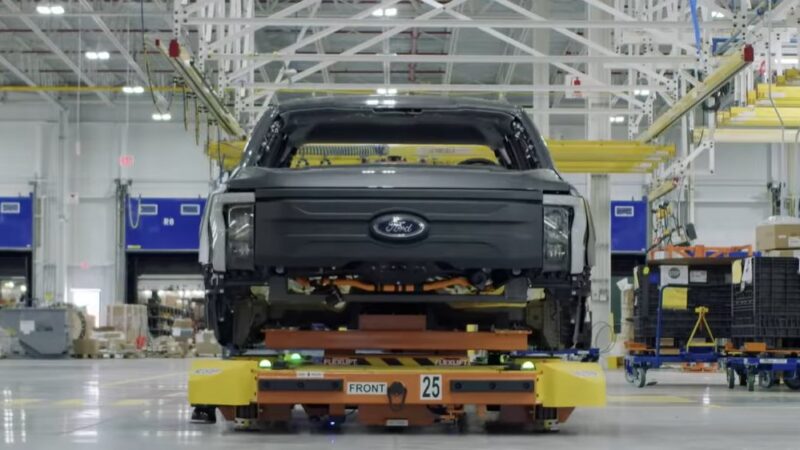 Ford separa carros elétricos e a combustão em divisões independentes