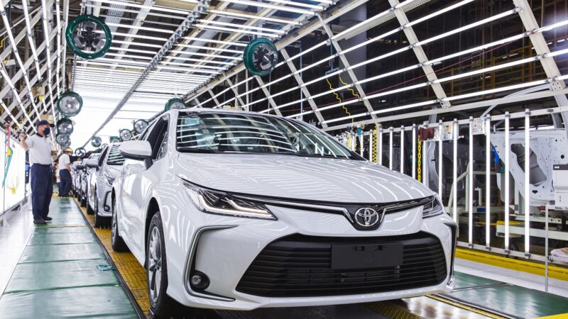 Toyota investirá R$ 50 milhões para renovação do Corolla sedã