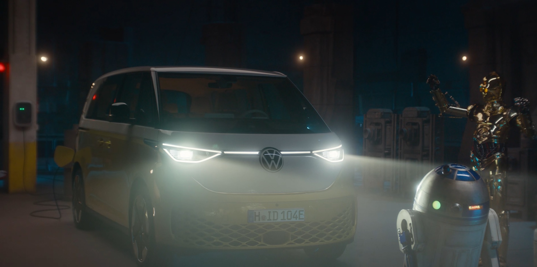 VW une forças com série de Star Wars para promover nova Kombi elétrica