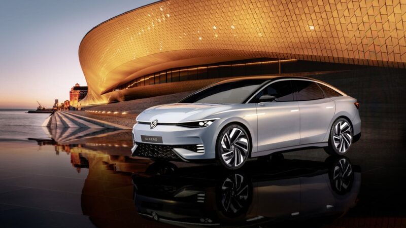 Sedã elétrico da VW terá mais de 600 km de autonomia