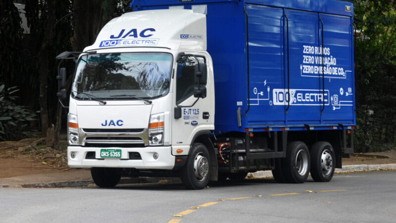 JAC amplia leque de caminhões elétricos
