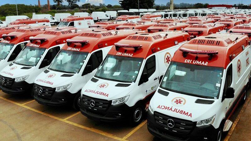Mercedes-Benz entrega 400 ambulâncias Sprinter para o SAMU