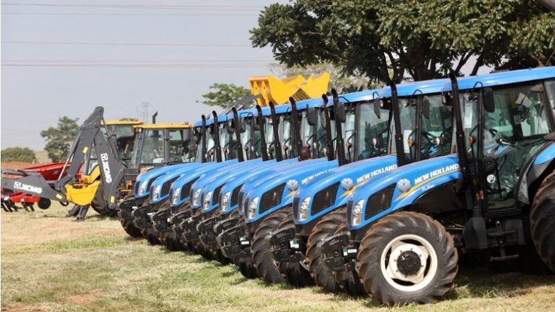 SP entrega 186 veículos e equipamentos agrícolas na região de São José do Rio Preto