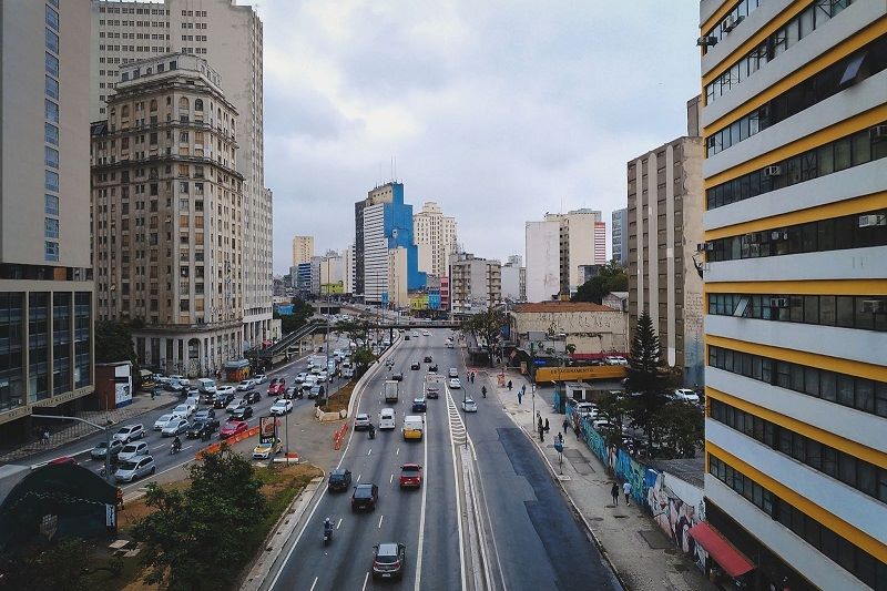 Dia Nacional do Trânsito: IA pode melhorar sistema de tráfego brasileiro