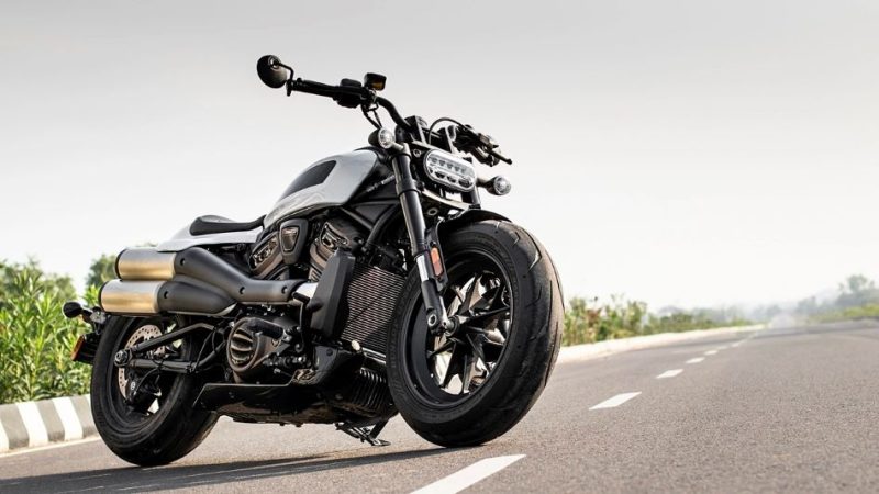 Harley-Davidson lidera buscas por motos custom novas e usadas
