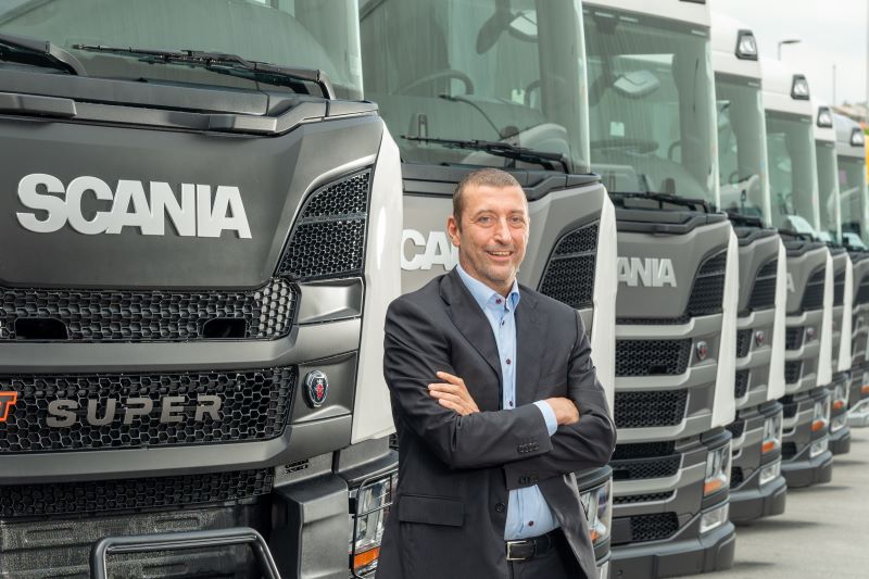 Scania vende primeiros 100 caminhões movidos com B100