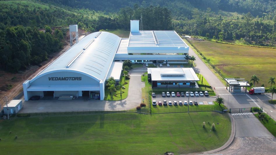 Vedamotors inaugura fábrica de elastômeros para crescer na reposição