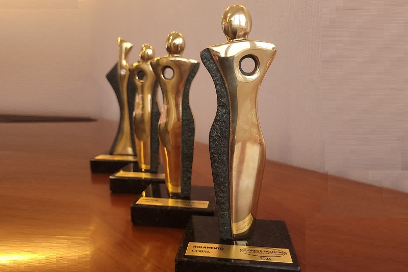 Cobra recebe quatro troféus no prêmio Maiores e Melhores 2023