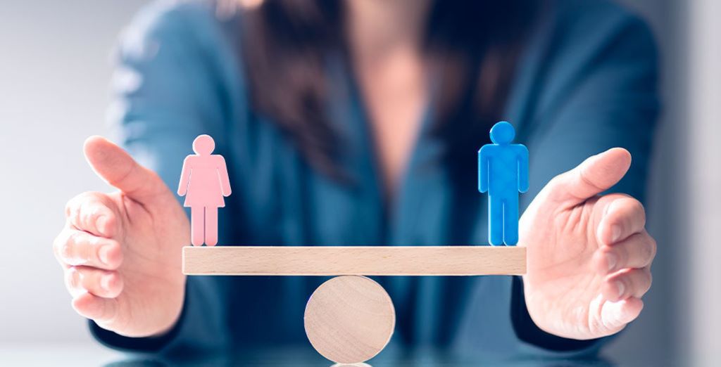 Ministério do Trabalho regulamenta decreto sobre igualdade salarial entre homens e mulheres