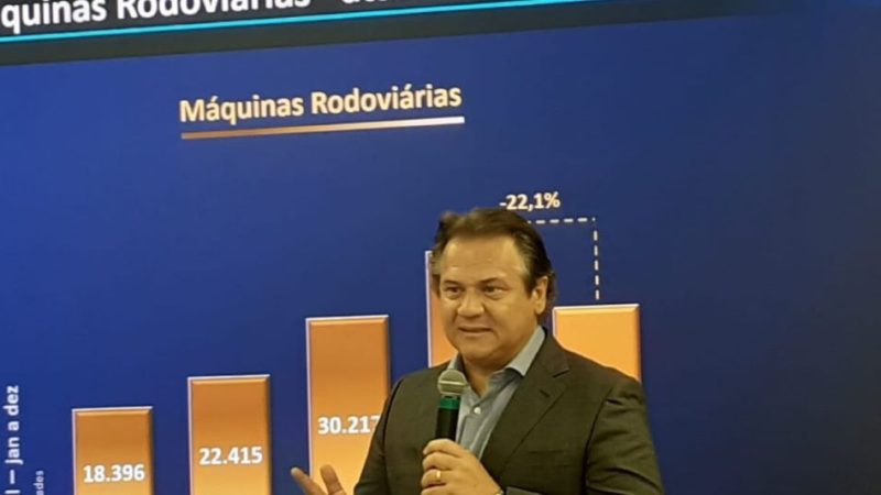 Anfavea projeta alta de 5% na venda de máquinas rodoviárias em 2024