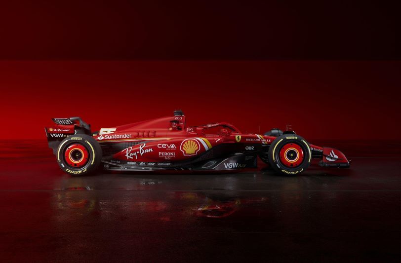 Velas de ignição NGK equipam novo carro de Fórmula 1 da Ferrari