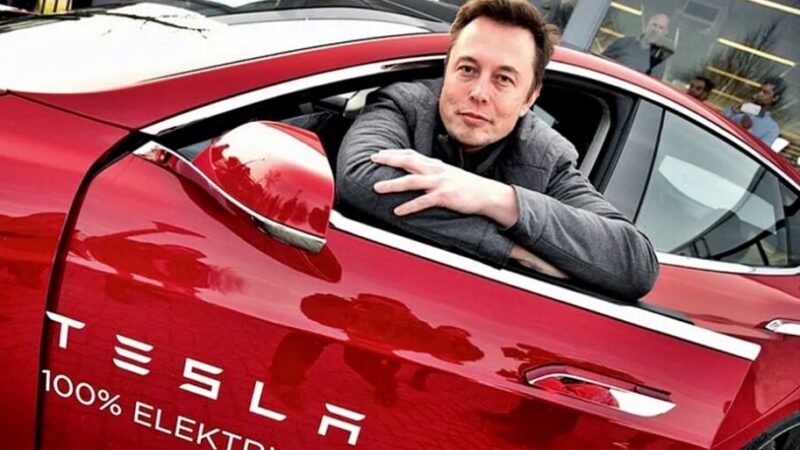 Elon Musk sabe exatamente o que não quer: elétrico básico