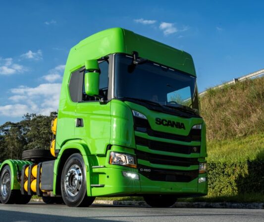 Scania lança novo caminhão a gás na Agrishow
