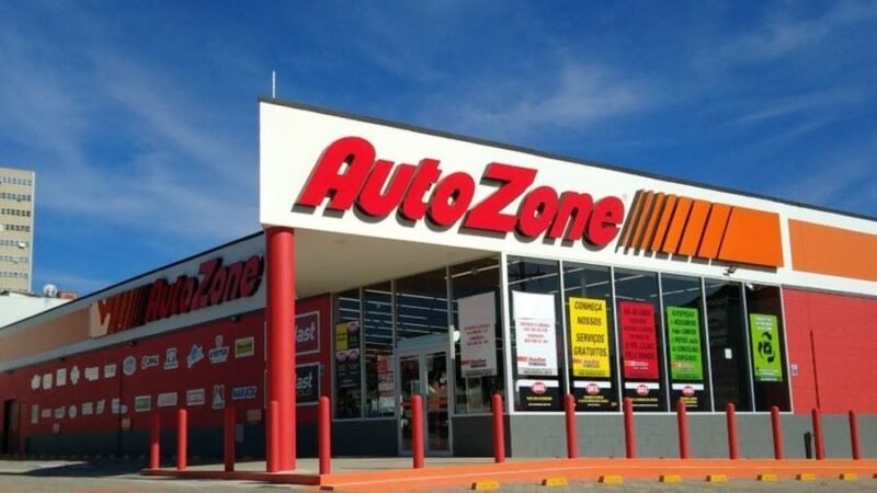 AutoZone leva energia renovável a 68 lojas no Brasil e projeta economia de até R$ 1,4 milhão por ano