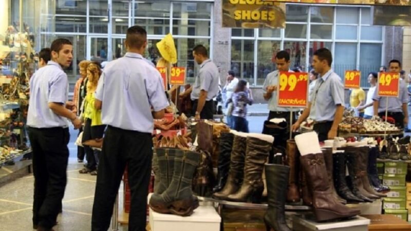 Jornada de 40 horas pode elevar custo do comércio paulistano em R$ 2,3 bilhões por ano