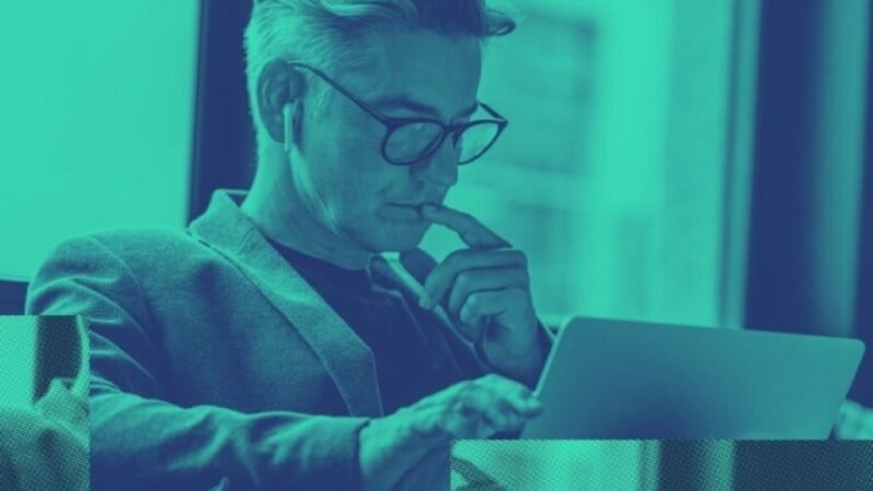 Empresariado mantém cautela diante das incertezas econômicas, aponta FecomercioSP