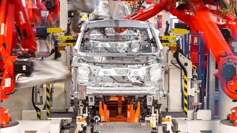 Emplacamentos de veículos se destacam em janeiro, mesmo com recuo na produção