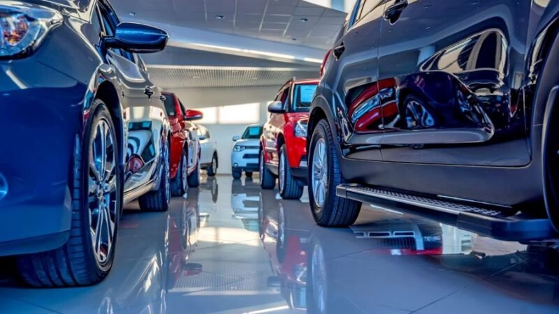 Emplacamentos fecham bimestre com avanço de motocicletas, automóveis e comerciais leves