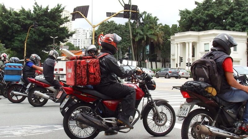 Honda concentra 77% das motos usadas por entregadores de app