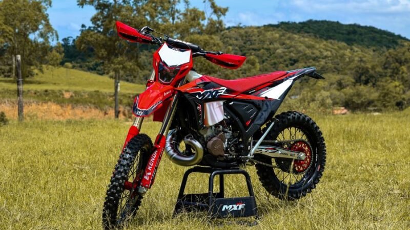 MXF 300 TSX-R modelo Racing topo de linha chega ao mercado