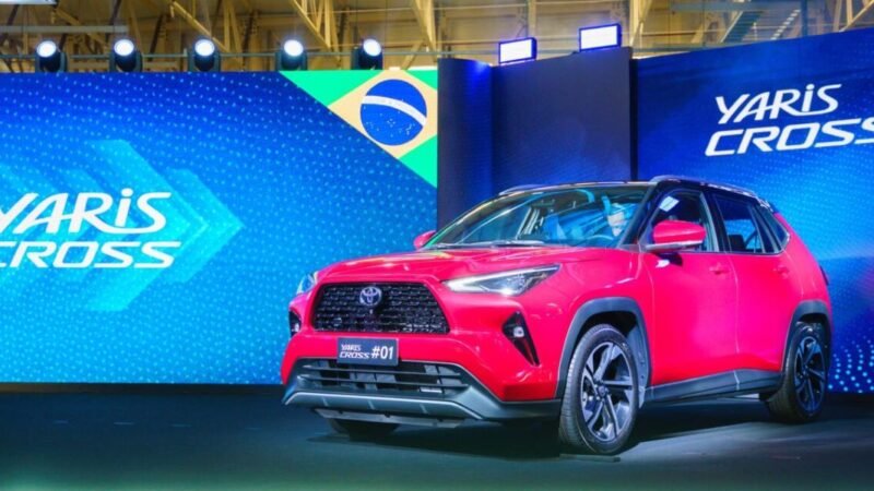 Na linha Yaris Cross, oferta de híbridos-flex será superior à do Corolla