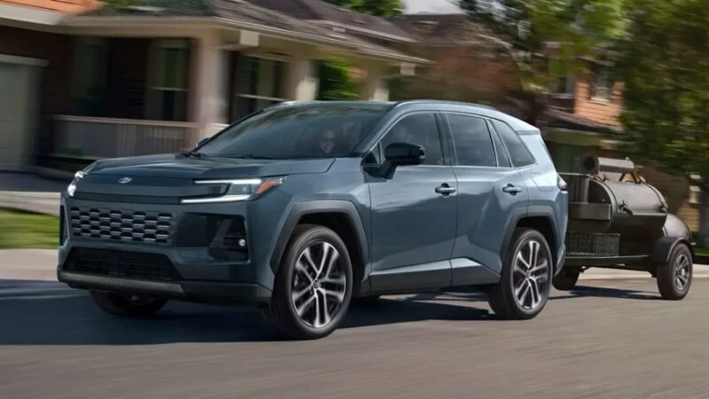 Novo Toyota RAV4 chega em abril