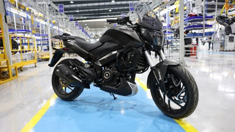 Motos Bajaj passam a sair de fábrica com pneus Pirelli