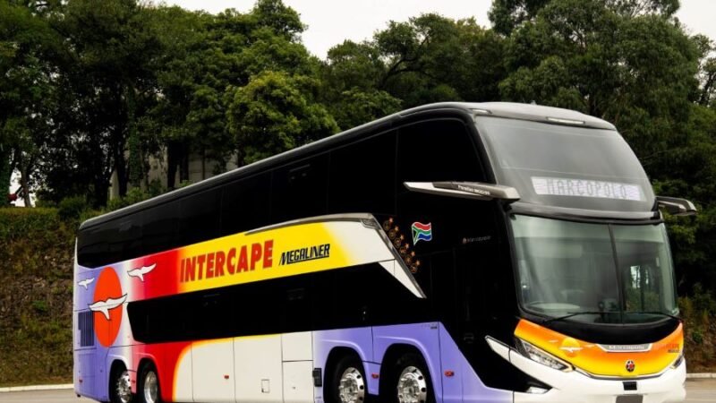 Marcopolo lança primeiro ônibus Double Decker de quatro eixos RHD do mundo