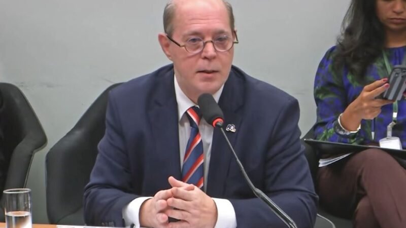 CNC: pequenos negócios não têm estrutura financeira para suportar redução da jornada