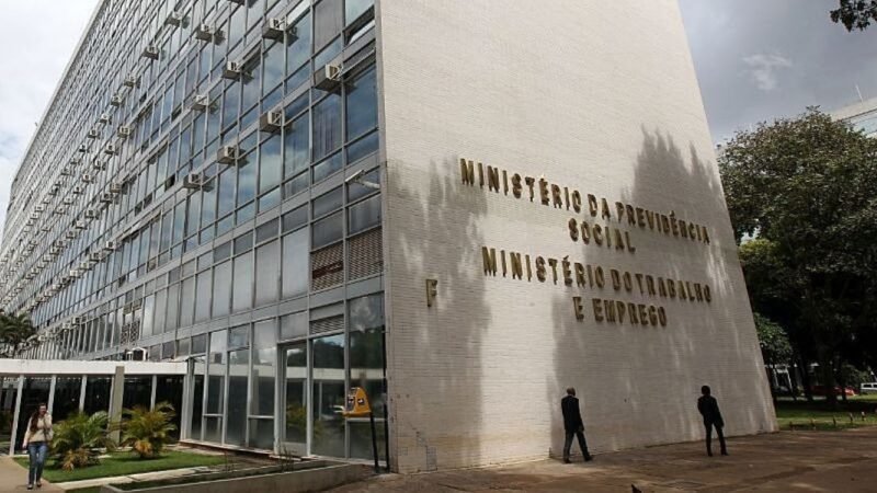 CNC reforça importância da adaptação das empresas às novas exigências da NR-1