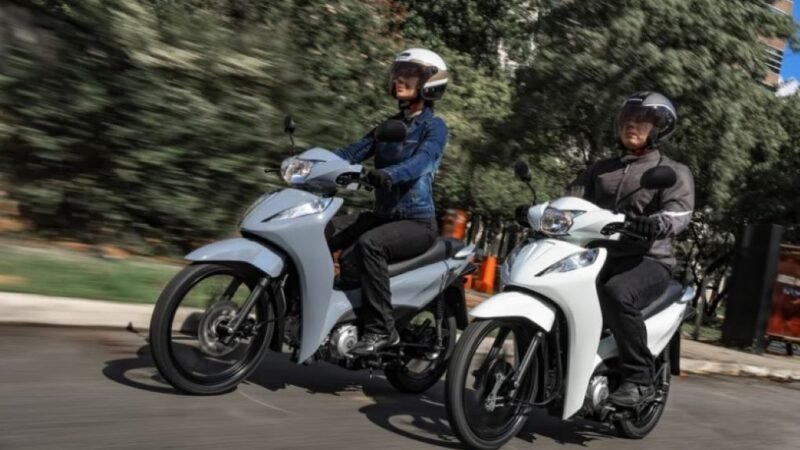 Linha 2027 da Honda Biz chega com atualização em segurança a partir de R$ 13 mil