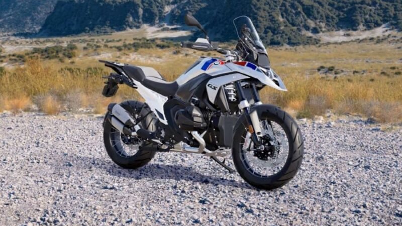 BMW R 1300 GS muda ponteira e ganha e nova cor
