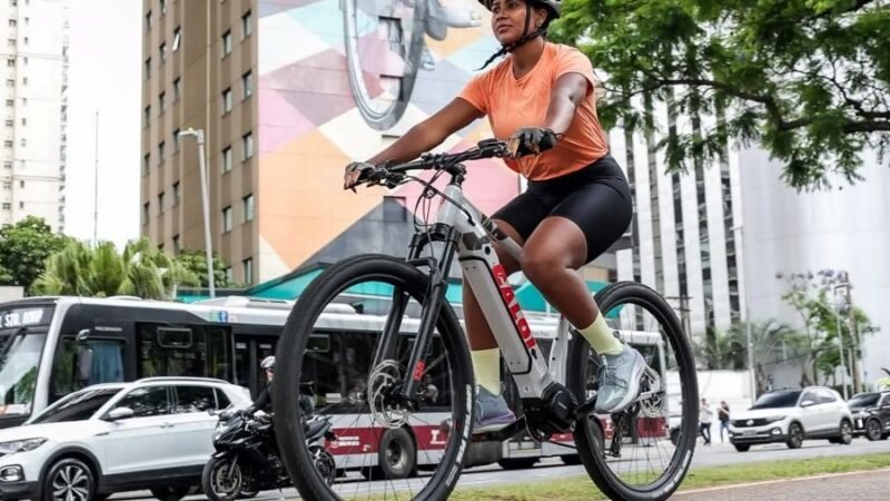 E-bikes ocupam seu espaço na mobilidade urbana brasileira 