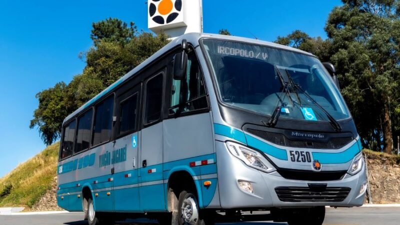 Marcopolo reforça parceria com Viação Jacareí com entrega de 26 novos ônibus