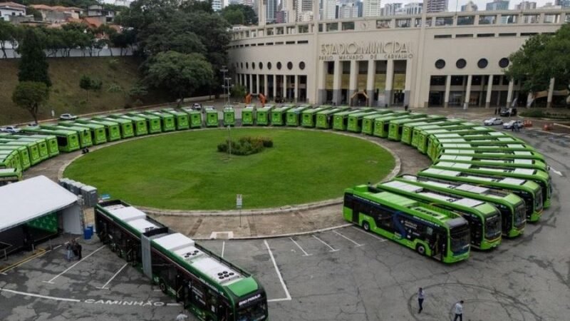 BYD conquista primeiro lugar em emplacamentos de ônibus elétricos no Brasil