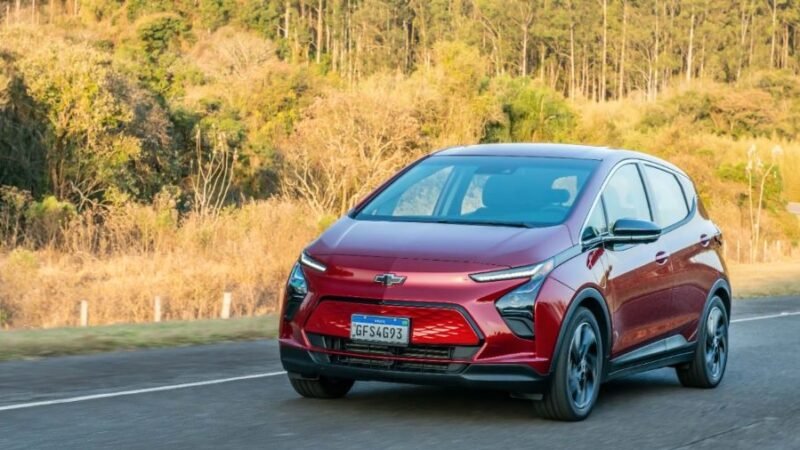Proprietários aprovam carros elétricos com mais de 100 mil km rodados