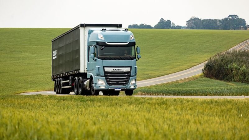 DAF XF 530 figura entre os caminhões extrapesados mais vendidos no Brasil