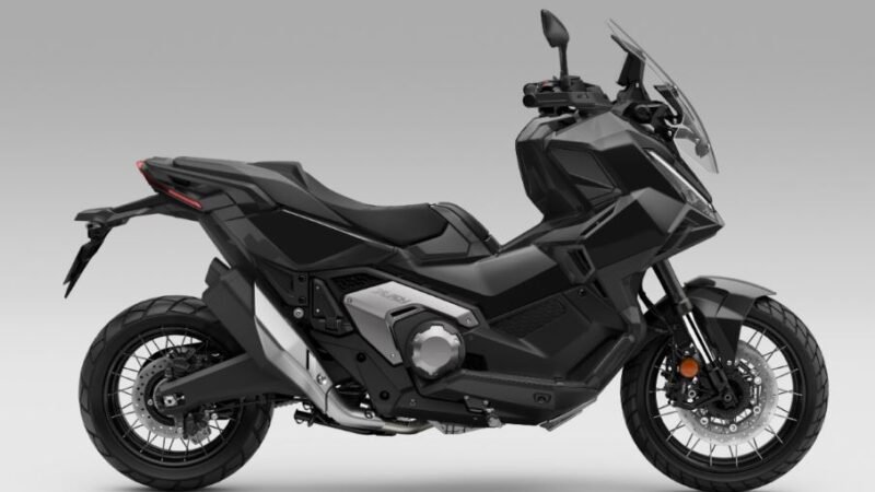 Honda X-ADV 2027: scooter aventureira traz opções de cores inéditas e esbanja tecnologia