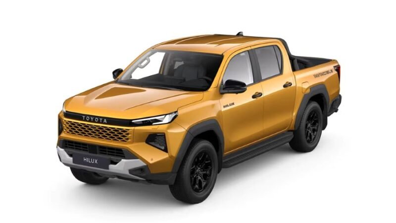Nova Toyota Hilux será lançada no Brasil em dezembro