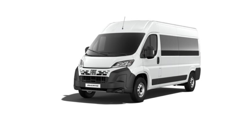 Fiat Ducato chega à linha 2027 com nova versão Multi